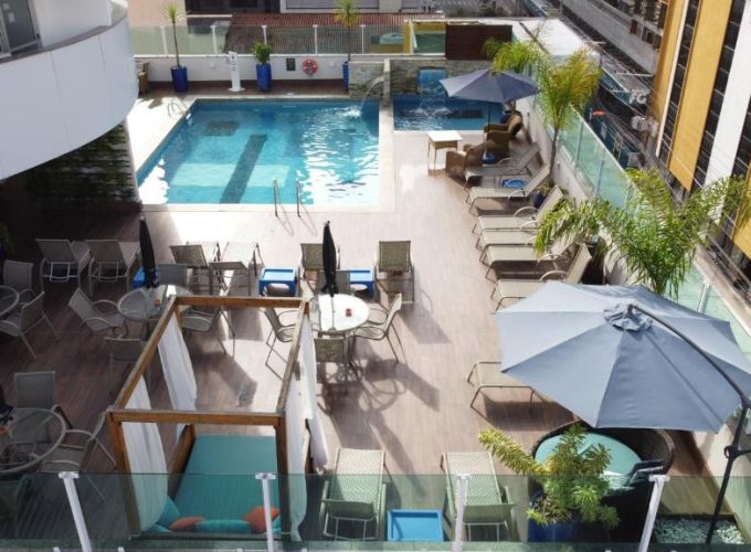 9ª Parada da Diversidade Balneário Camboriú: 2 diárias para 2 pessoas no Hotel Sibara Flat & Convenções – Apartamento Duplo